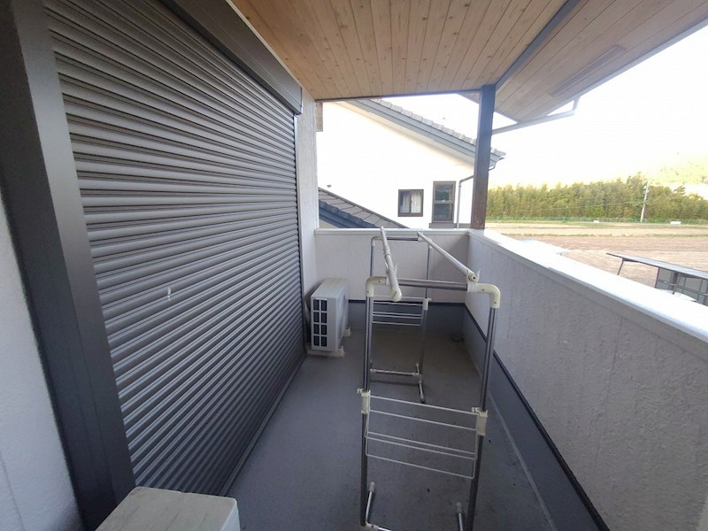 御嶽堂戸建 ベランダ