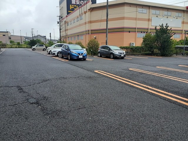 ザ・グレイス・シグマ 駐車場