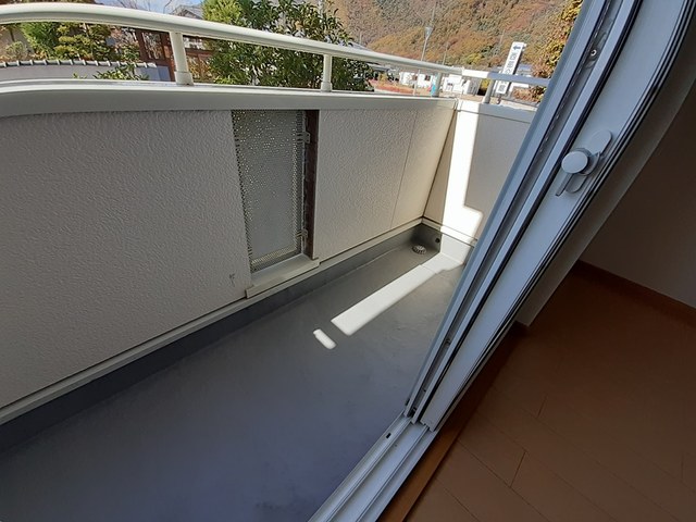 グランデュール城北　Ｈ ベランダ
