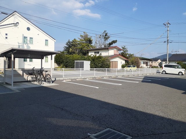 ラ・フォンテ西軽井沢　Ｅ 駐車場