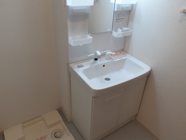 ブレッザ　Ａ 洗面所