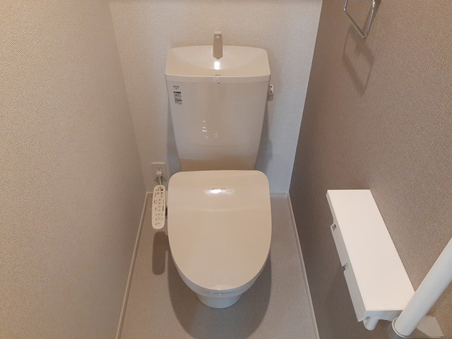 ヴィア　ラッテァ トイレ
