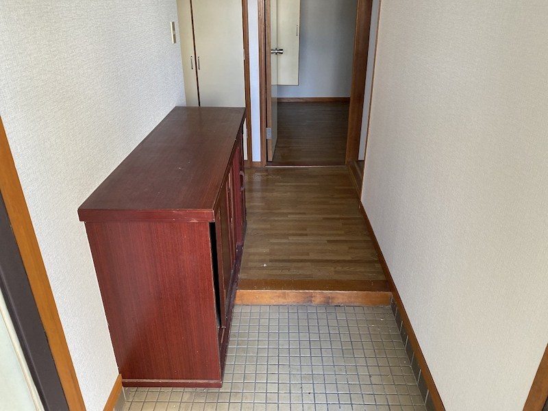 グランドハイツ白銀  玄関