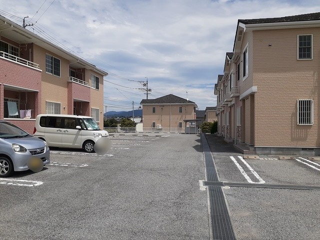 ナイスプラザ　Ｂ 駐車場