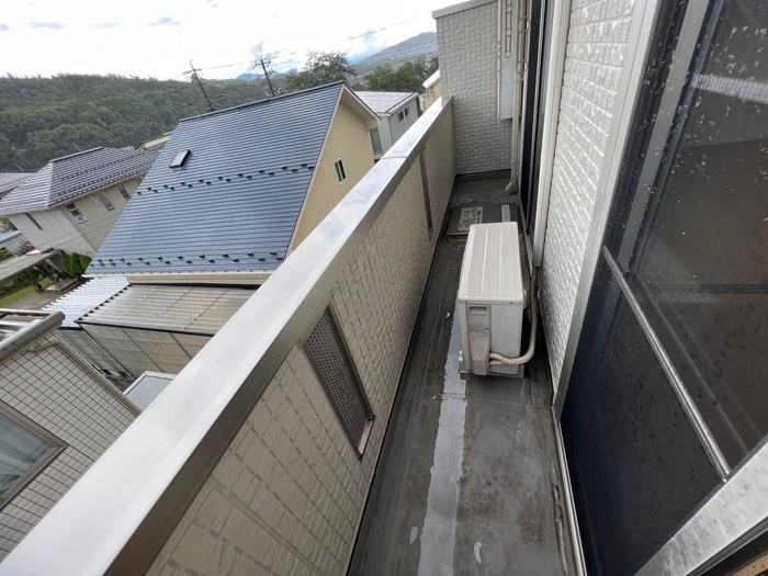 セットレーヴ弐番館 ベランダ