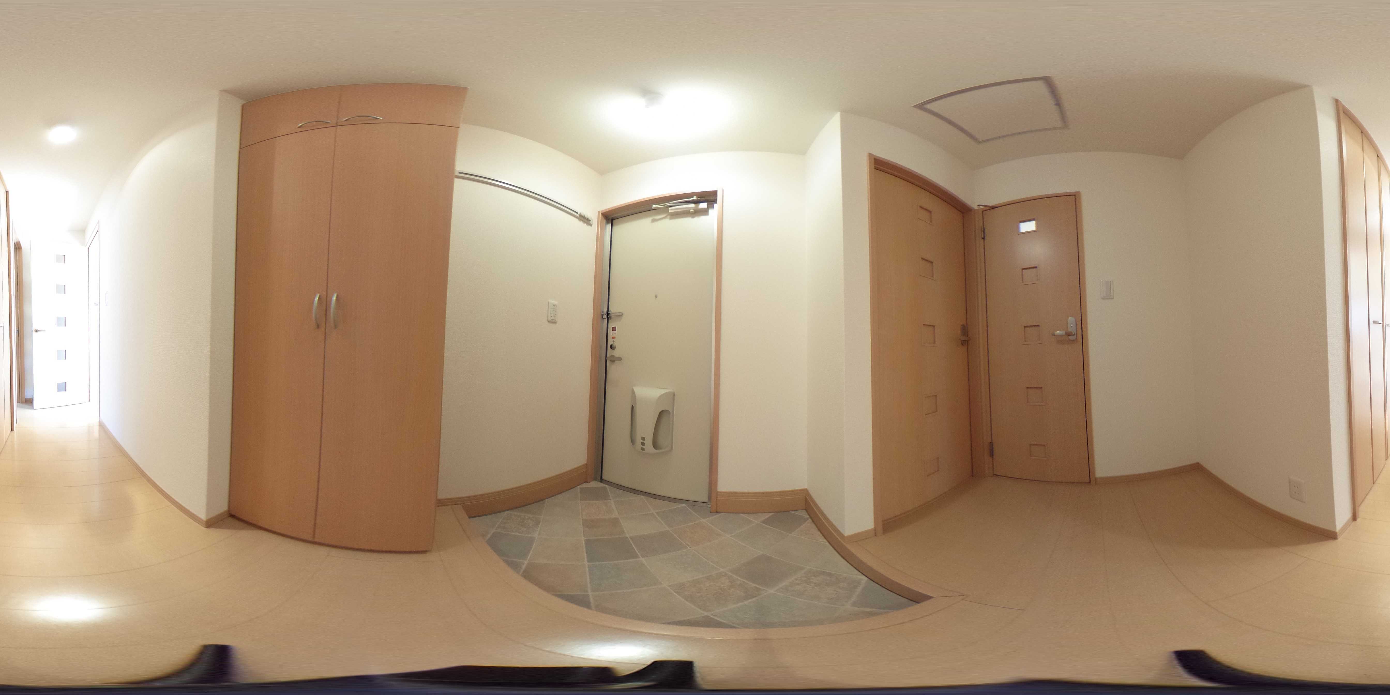 セットレーヴ弐番館 玄関