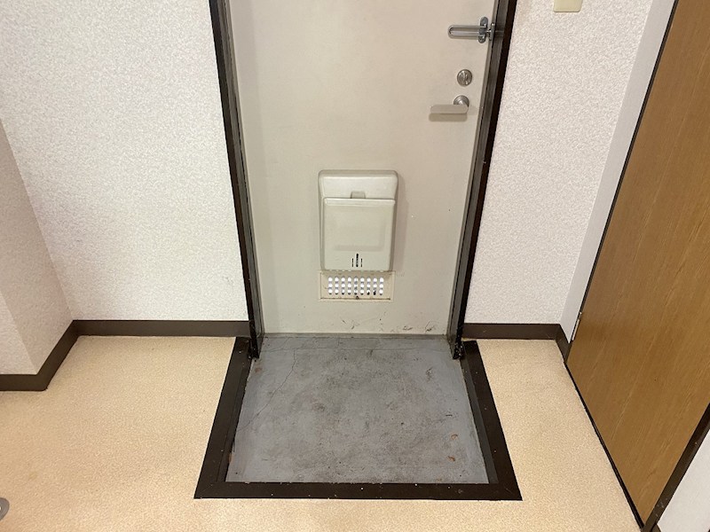 La tour net.un 玄関