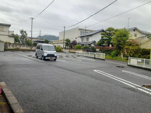 アップルフィールド　Ａ 駐車場
