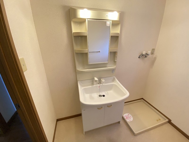 エテルノセルバＡ 洗面所