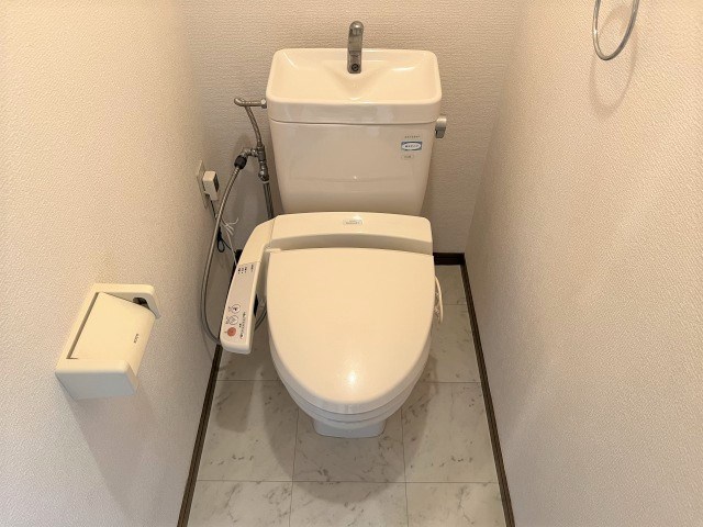 コーポショウカ トイレ