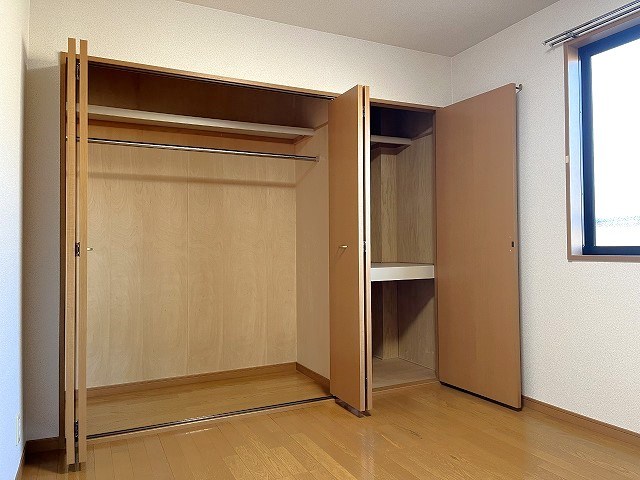 ベラビスタＡ 収納