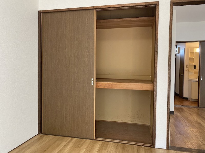エコールハイツ 収納