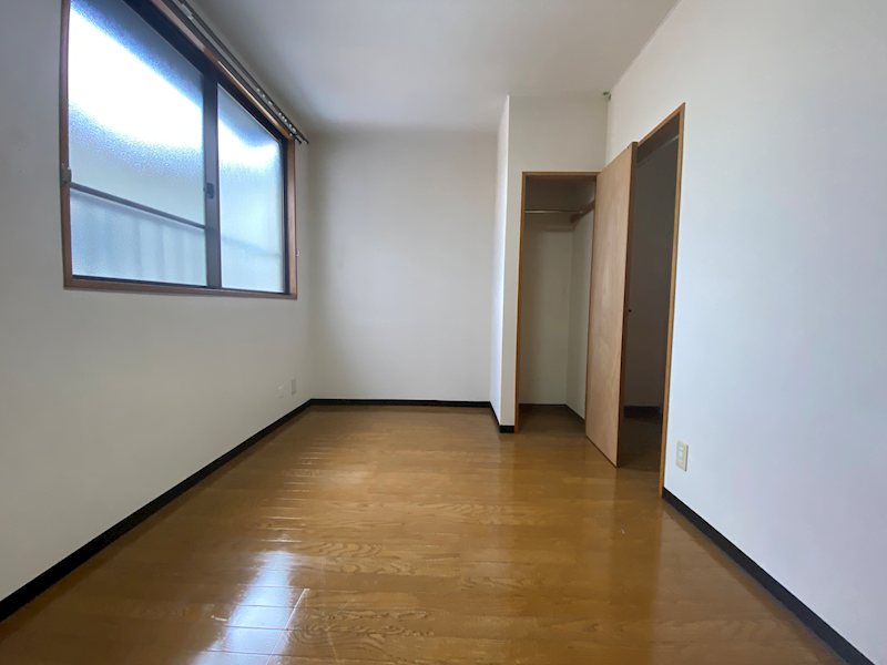 スクエア臼田 収納