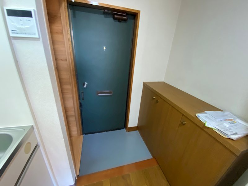 スクエア臼田 玄関