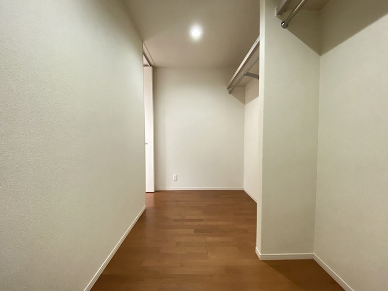 上田市中央六丁目戸建て貸家 収納