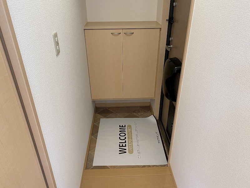 クラテールＮ　Ａ棟 玄関
