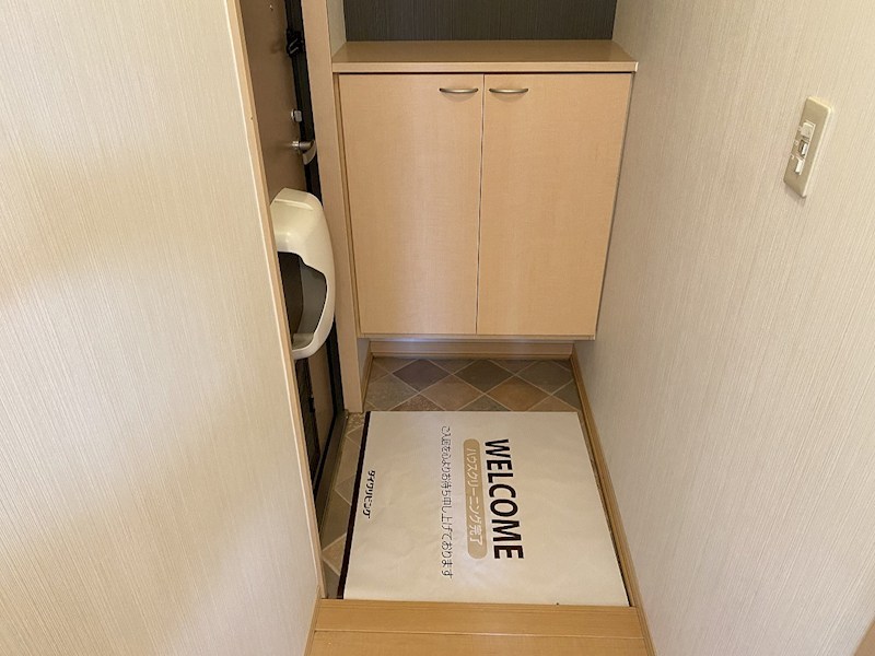 クラテールＮ　Ｃ棟  玄関
