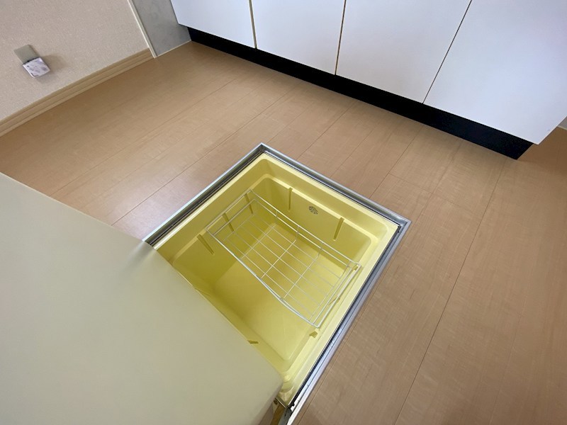 クラテールＮ　Ｃ棟  収納