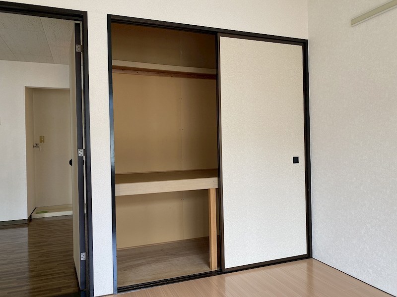 ローレルコート3号棟 収納