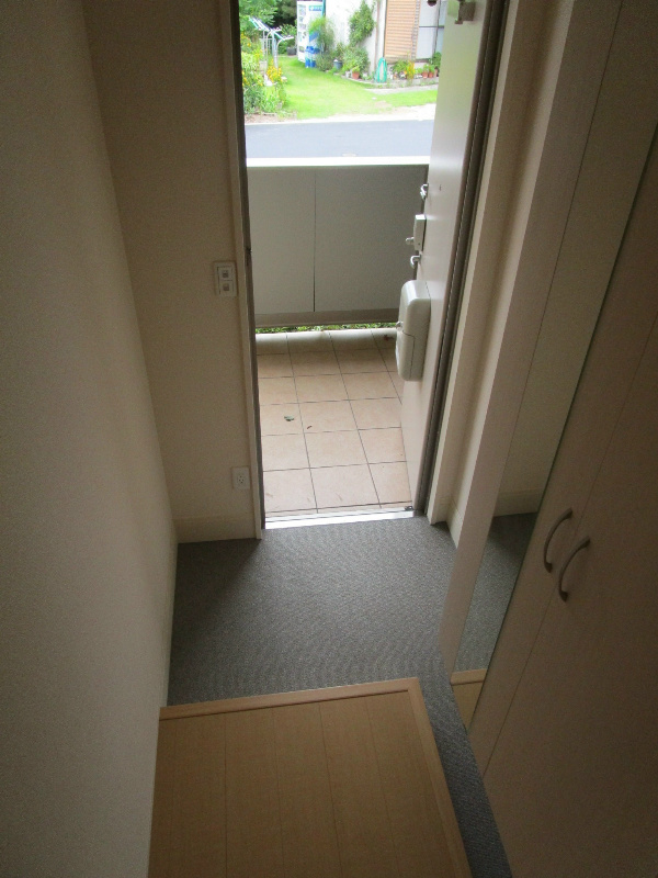 アイリス城陽 玄関