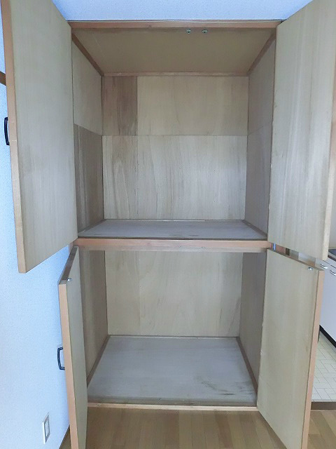 ハイツ芙蓉 収納
