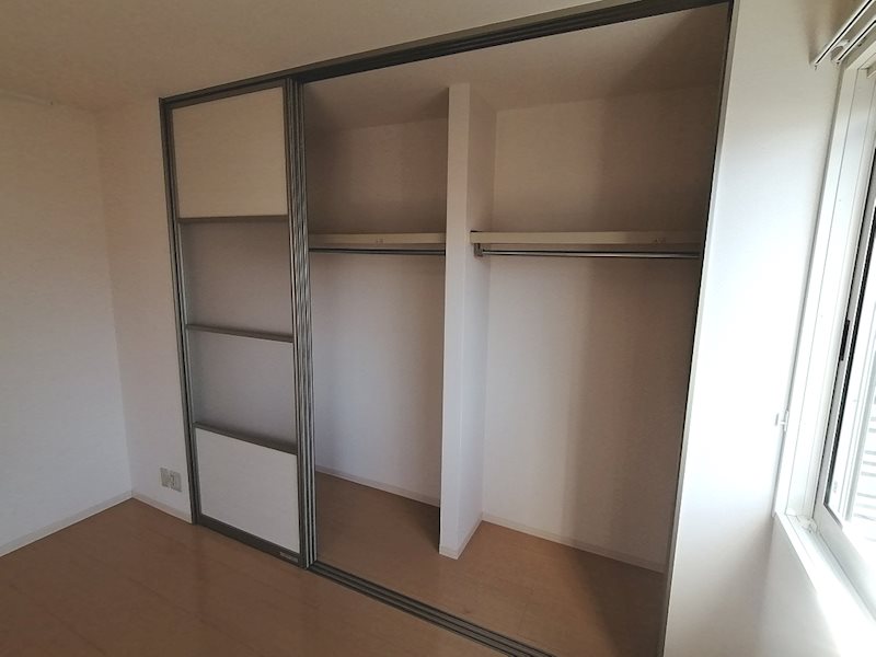 カーサ　セレス 収納
