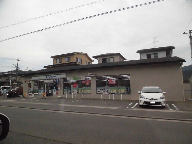 ベル　カーサ コンビニ