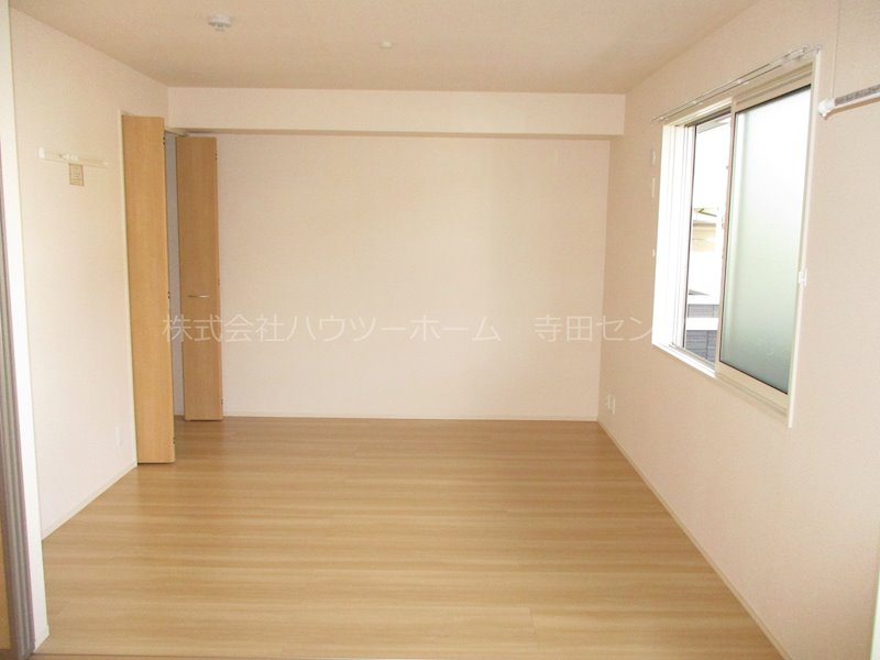 D-room久津川 ベッドルーム