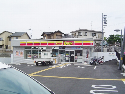 APT.くりくま コンビニ
