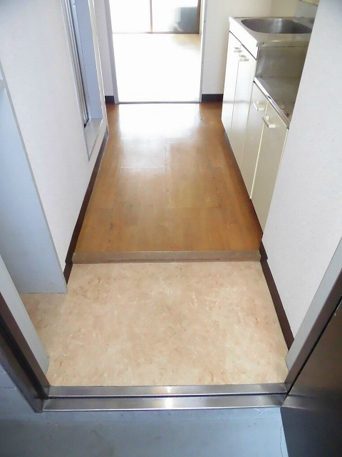 ソレイユダイサン 玄関