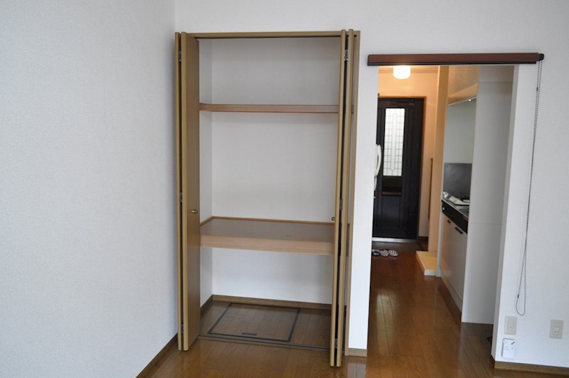 セジュール大谷 収納