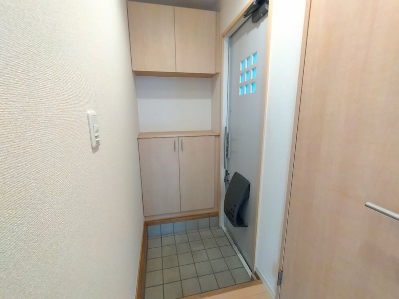 TK　Forest　Court　A棟 玄関