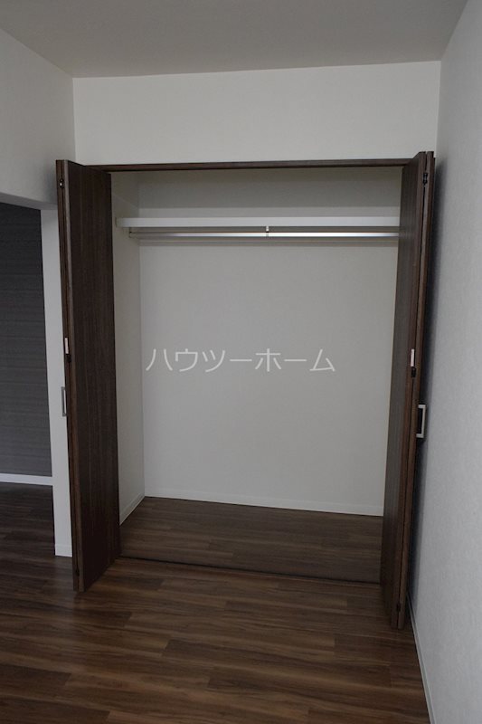 シロハイヌ向島 収納