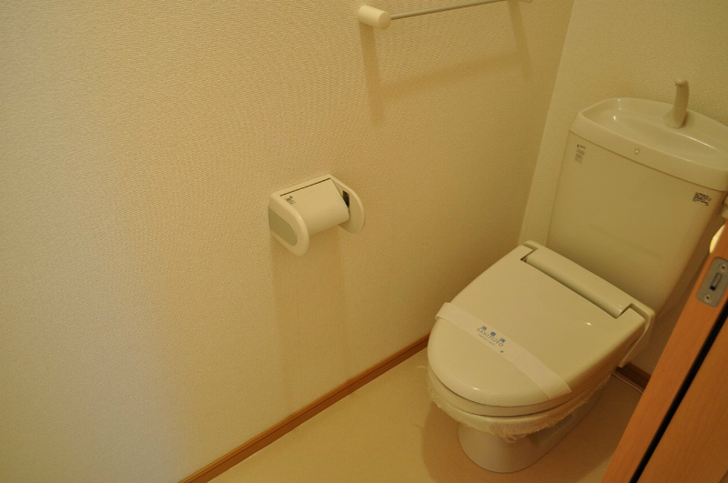 レジデンスカレントA棟 トイレ