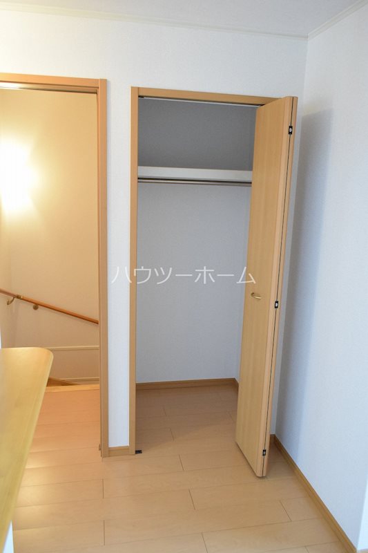 レジデンスカレントA棟 収納