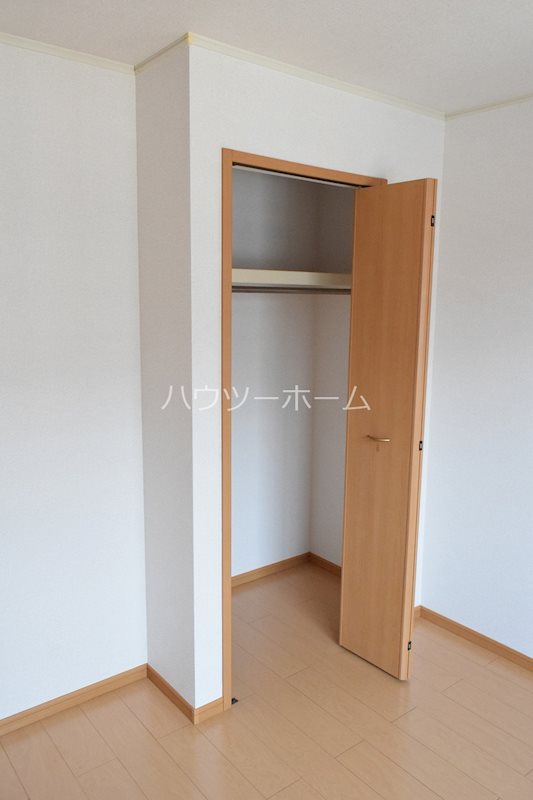 レジデンスカレントA棟 収納