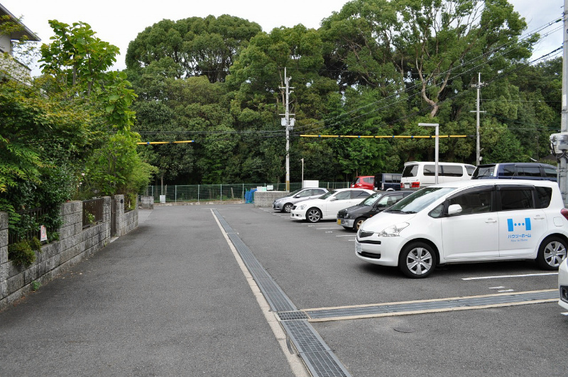 cozy court 駐車場