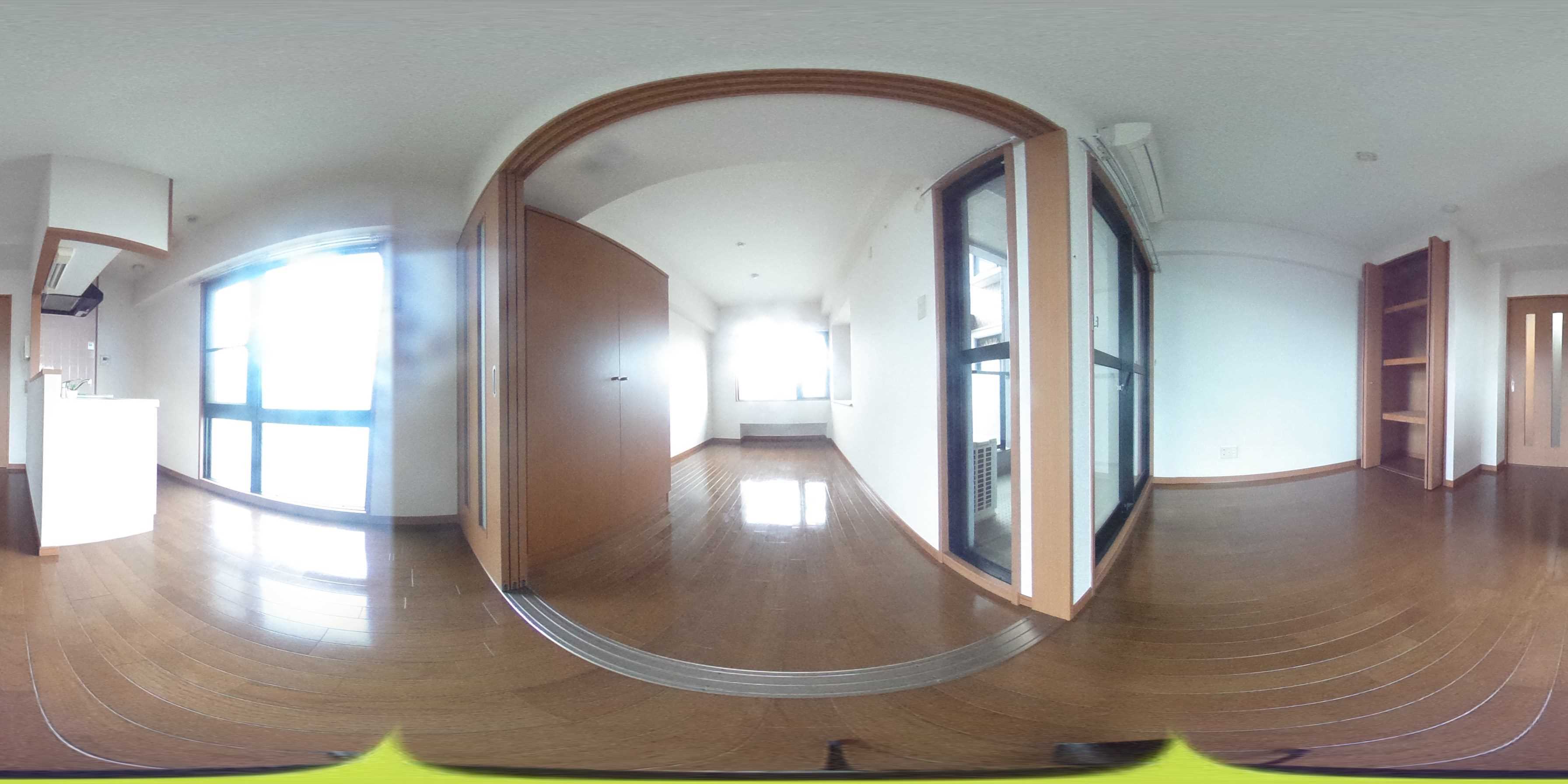 ＡＤＥＳＴ興戸 リビング