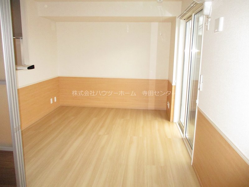 プレジール平安 リビング