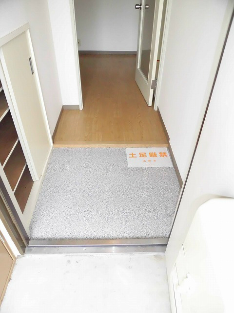 カサグランデ雅 玄関