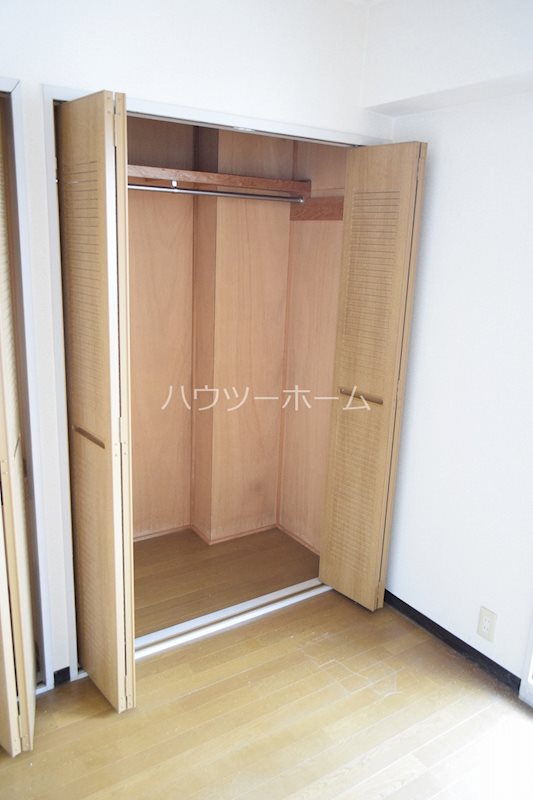 サンタウン宇治 収納
