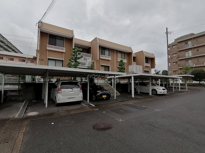パレーシャル柳田 外観