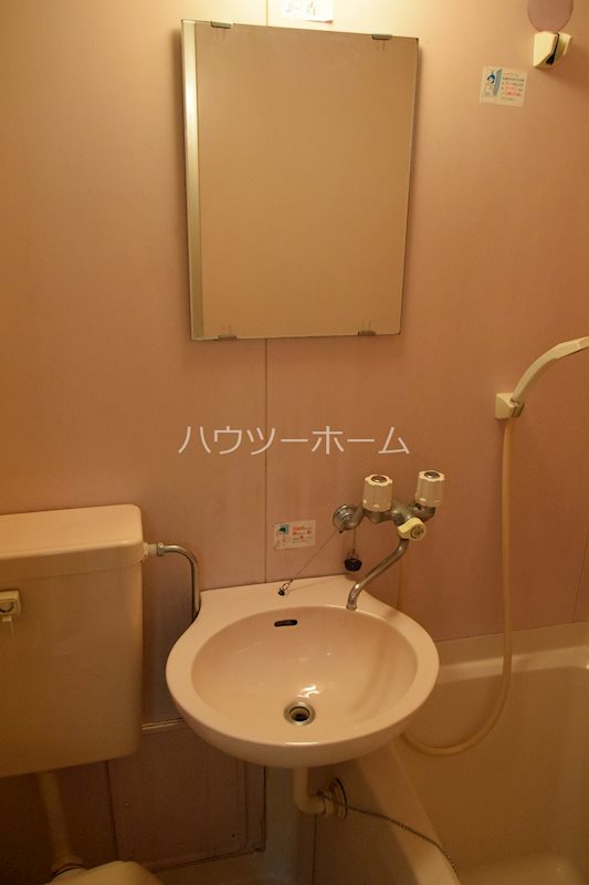 メゾンG向島 洗面所