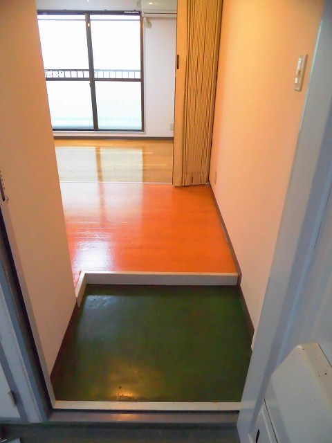 アクティオカ 玄関