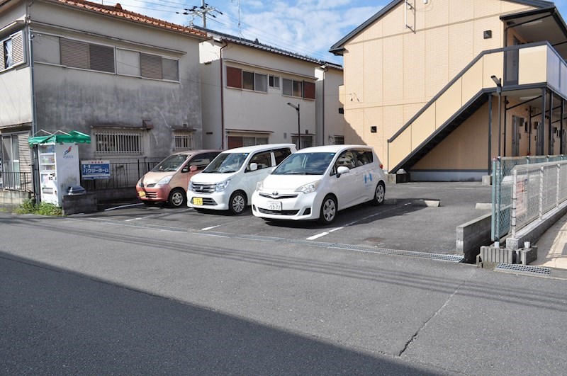 Little My 駐車場