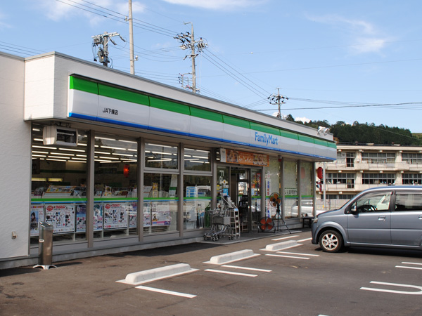 ラポート小林 コンビニ