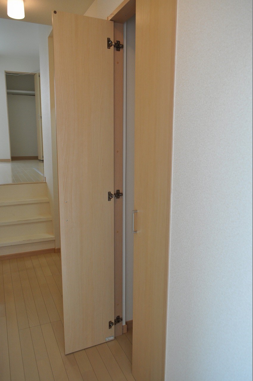 キャンベルリバーⅡ番館 収納
