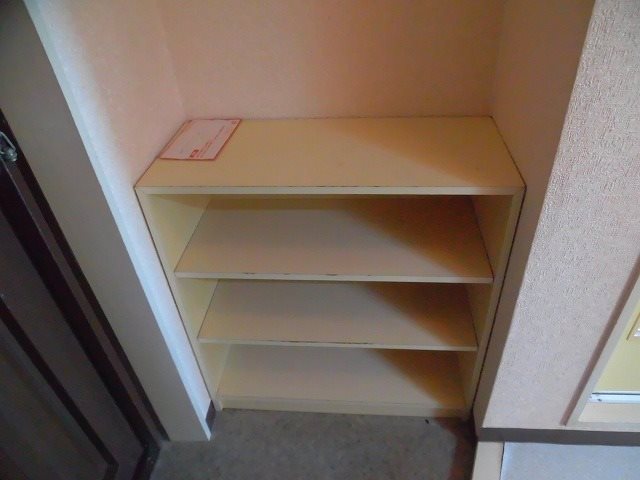 コルザ河村 玄関