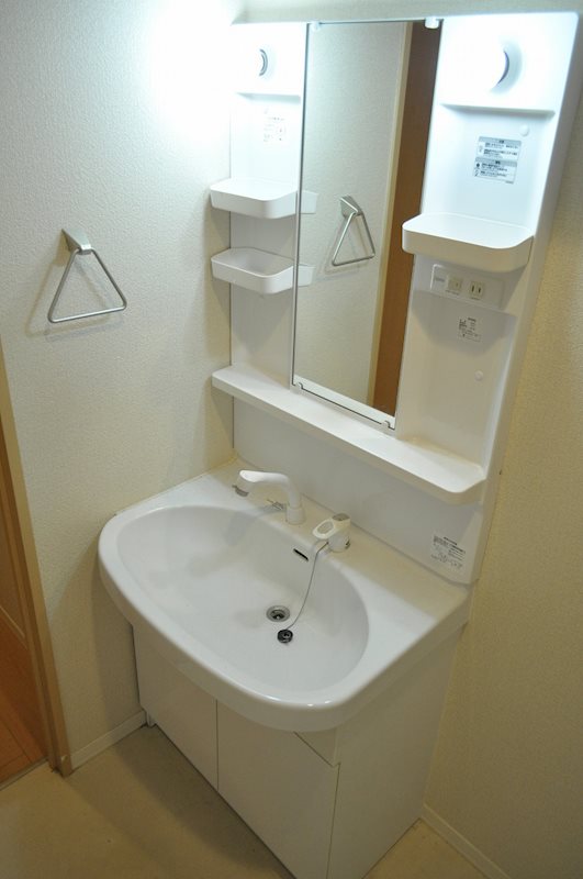 ホワイトヒルズ 洗面所
