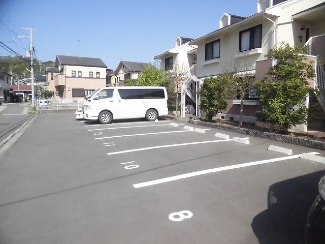 セジュール津ノ国 駐車場